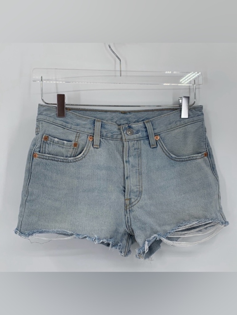 Levis 501 Cut-off denim distressed jean shorts raw edge fray blue women 27